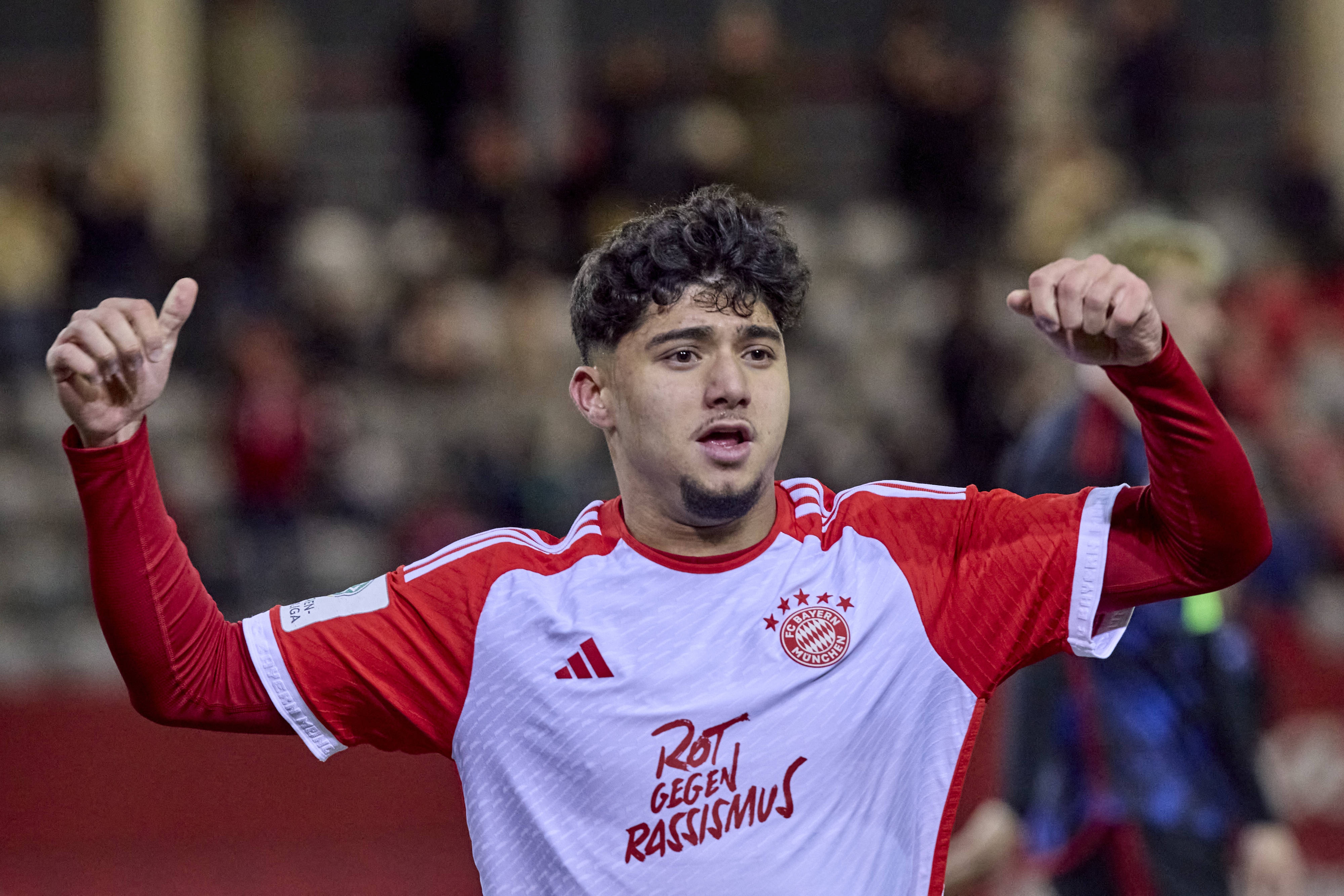 转会期体能课后，拜仁慕尼黑强势反弹备战荷甲，底气十足，数据趋势出现新变化的简单介绍